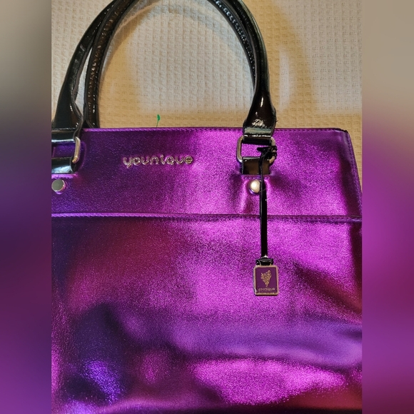 Shiny Purple Handbag with Black Handles - Picture 5 of 16